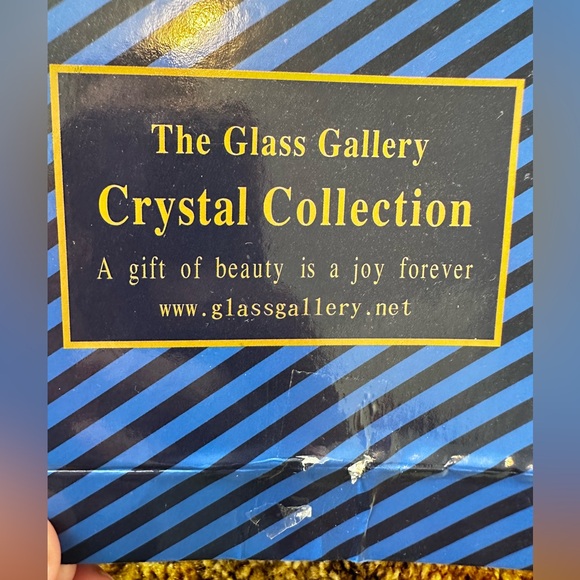 Glitter Snowman Family  Crystal/Glass Christmas Winter Figurine Sits On A Mirror - Picture 4 of 4